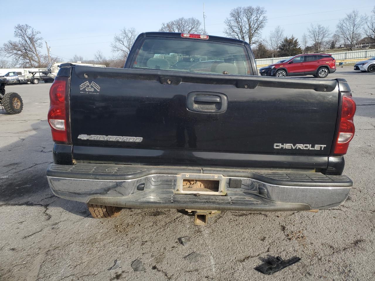 2004 Chevrolet Silverado - Image 6