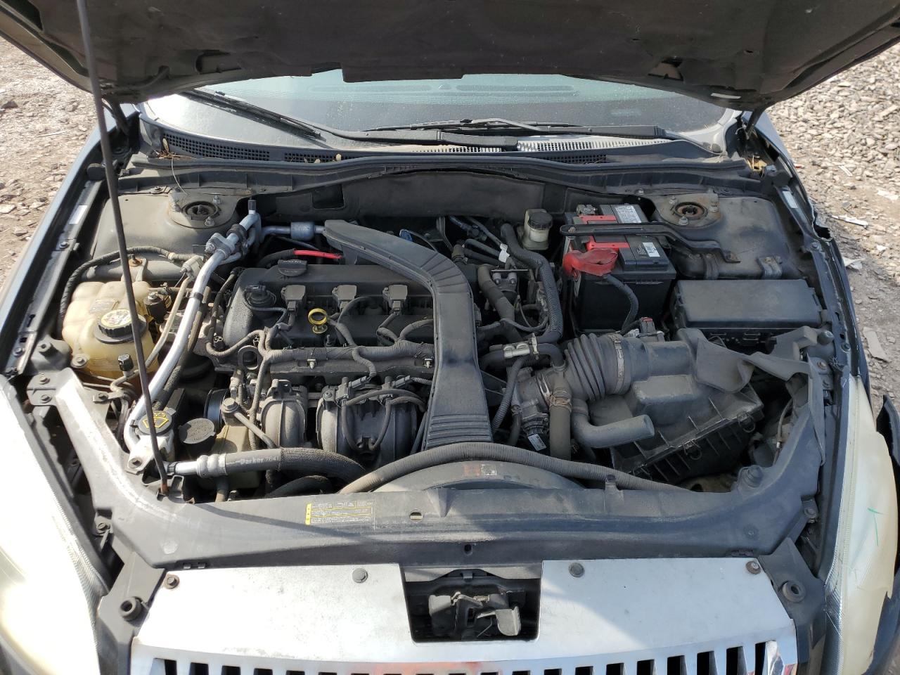 2009 Mercury Milan - Image 13