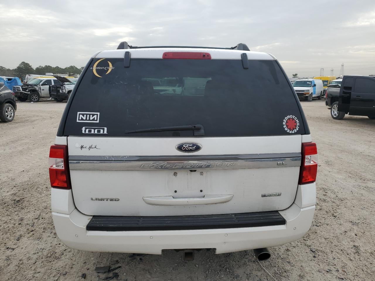 2015 Ford Expedition - Image 6