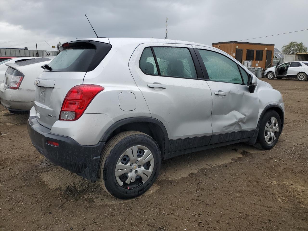 2015 Chevrolet Trax - Image 3