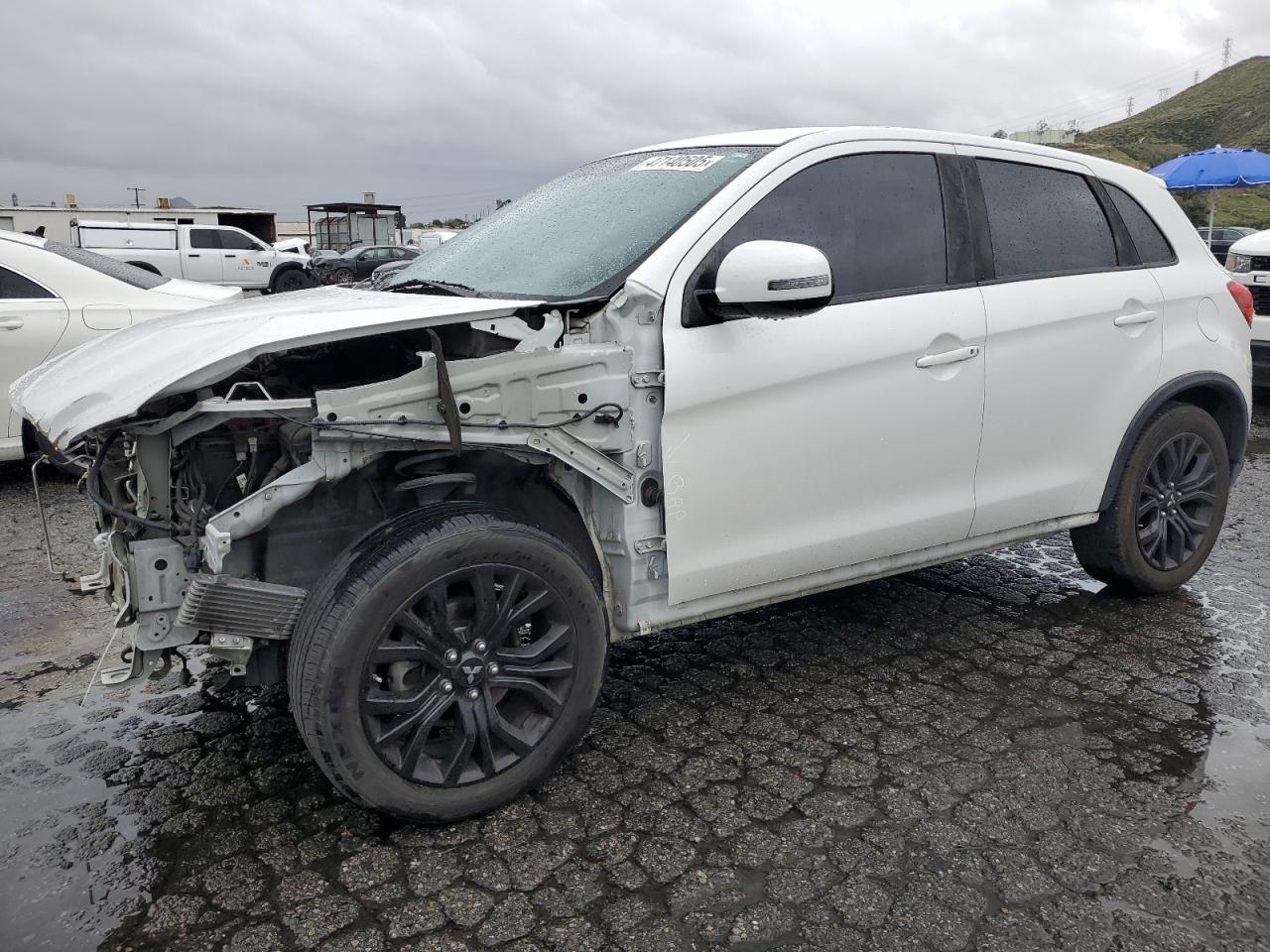 2017 Mitsubishi Outlander - Image 1