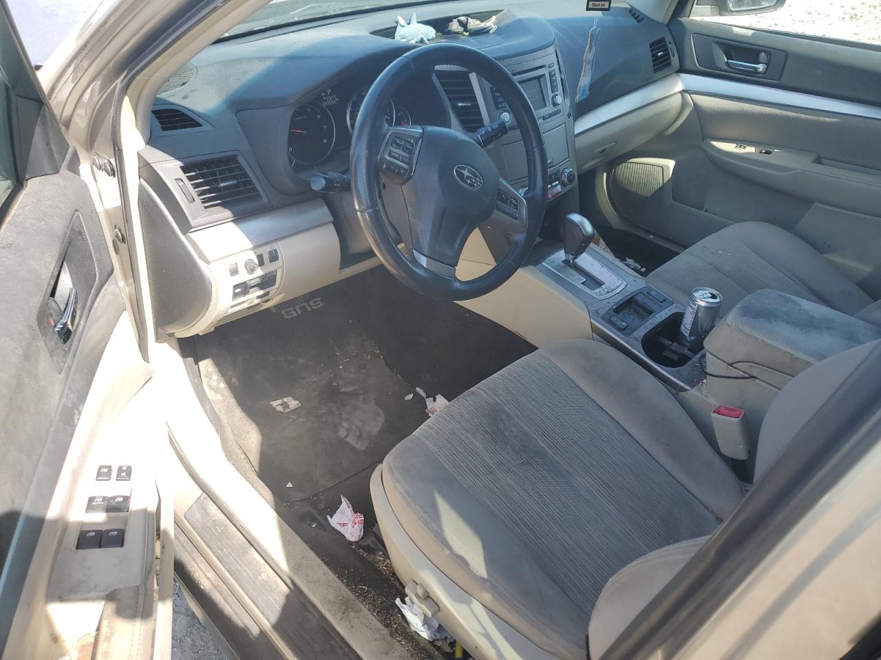 2014 Subaru Outback - Image 8