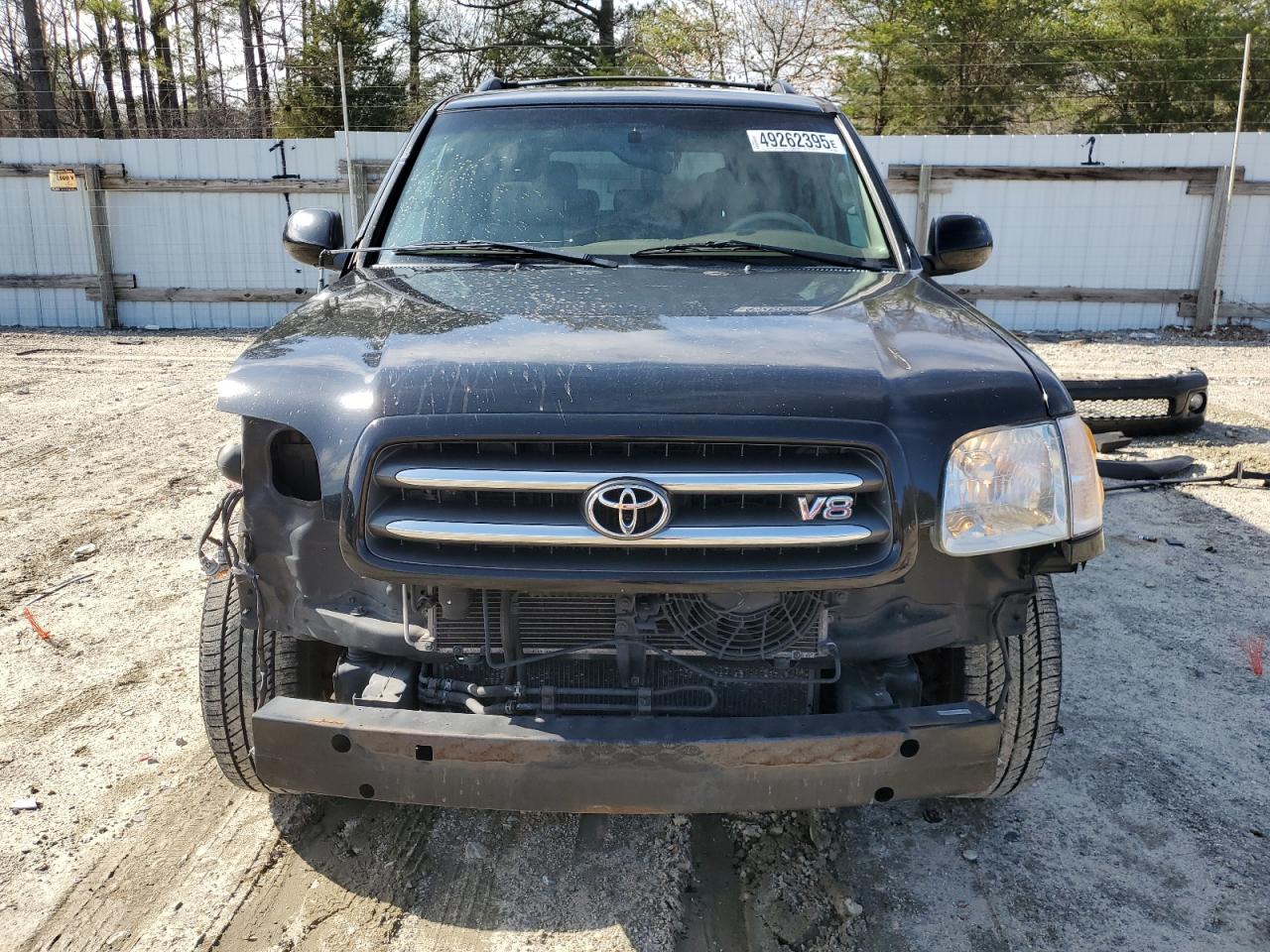 2004 Toyota Sequoia - Image 5