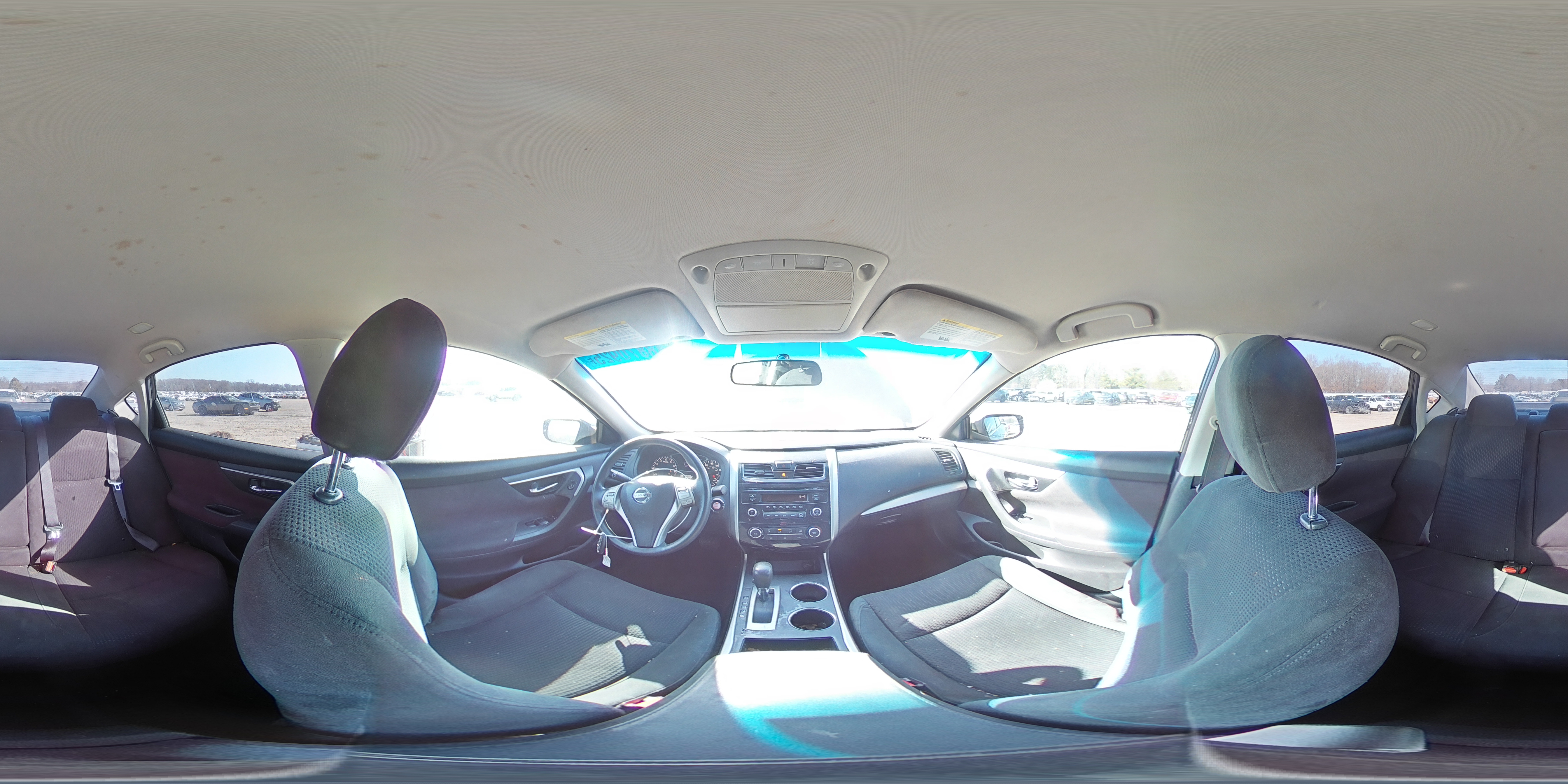 2015 Nissan Altima - Image 12