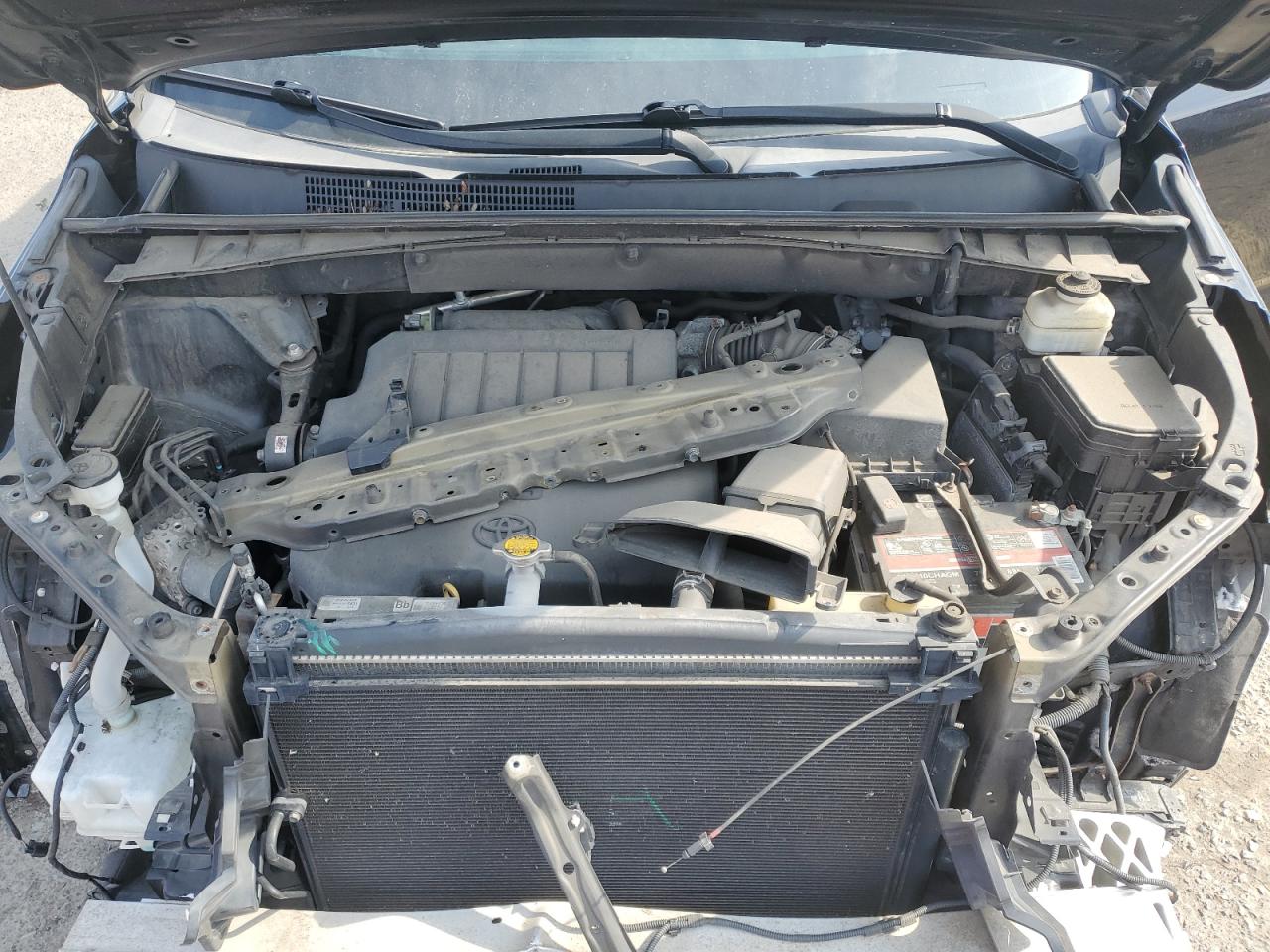 2014 Toyota Highlander - Image 12