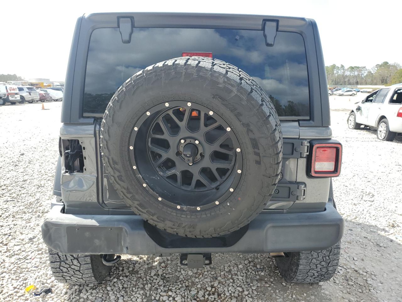 2019 Jeep Wrangler - Image 6