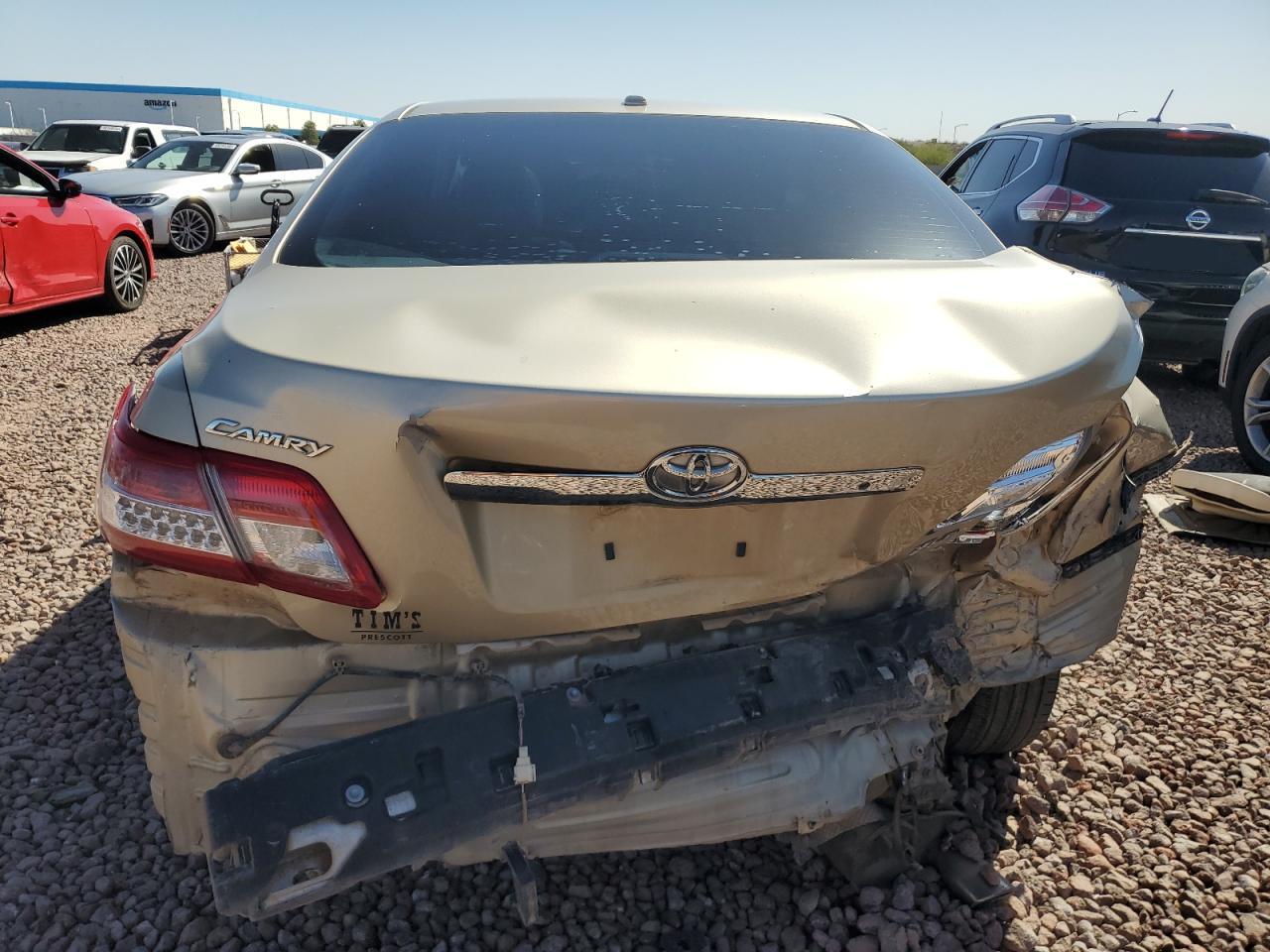 2010 Toyota Camry - Image 6