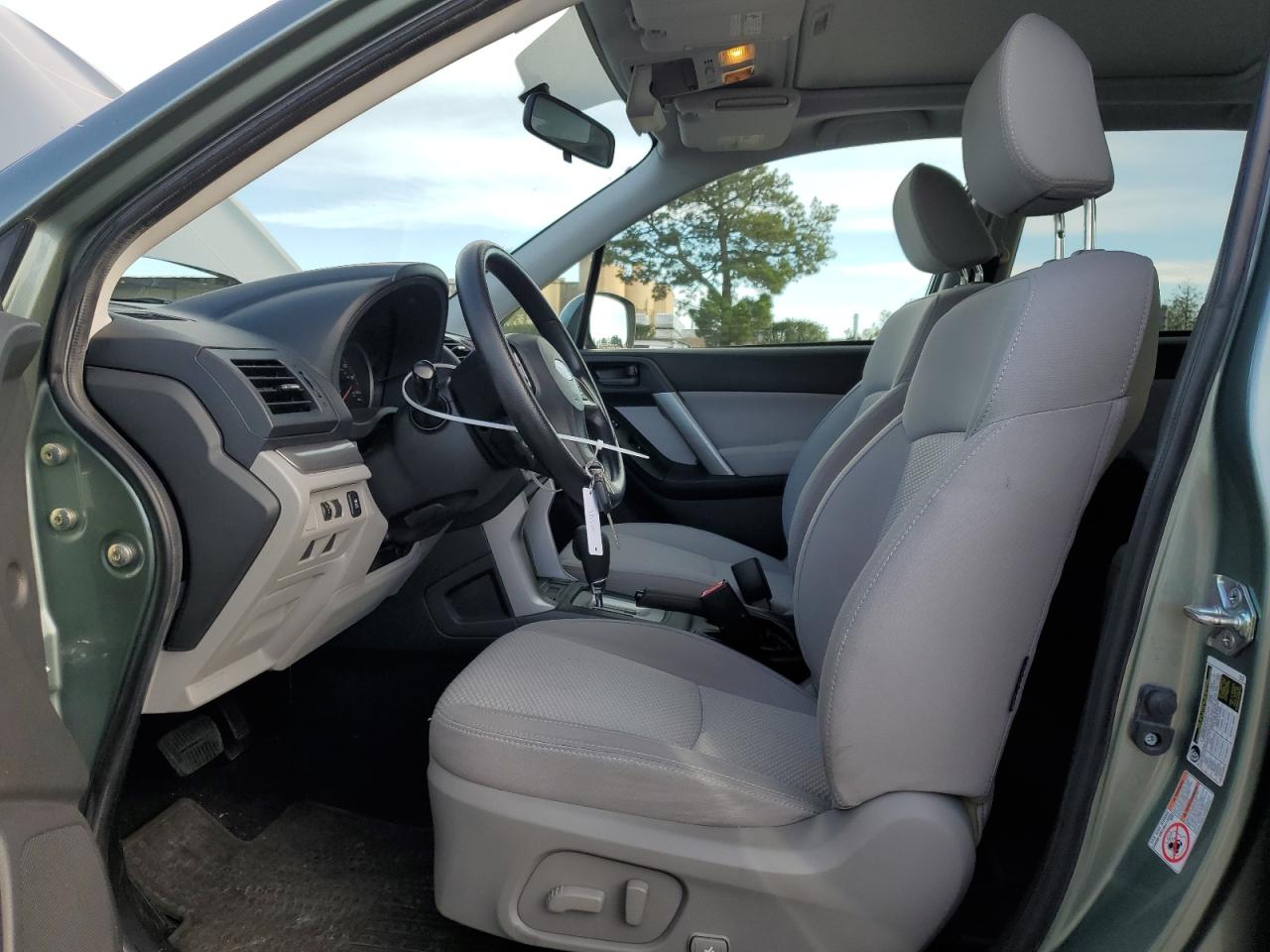 2015 Subaru Forester - Image 7