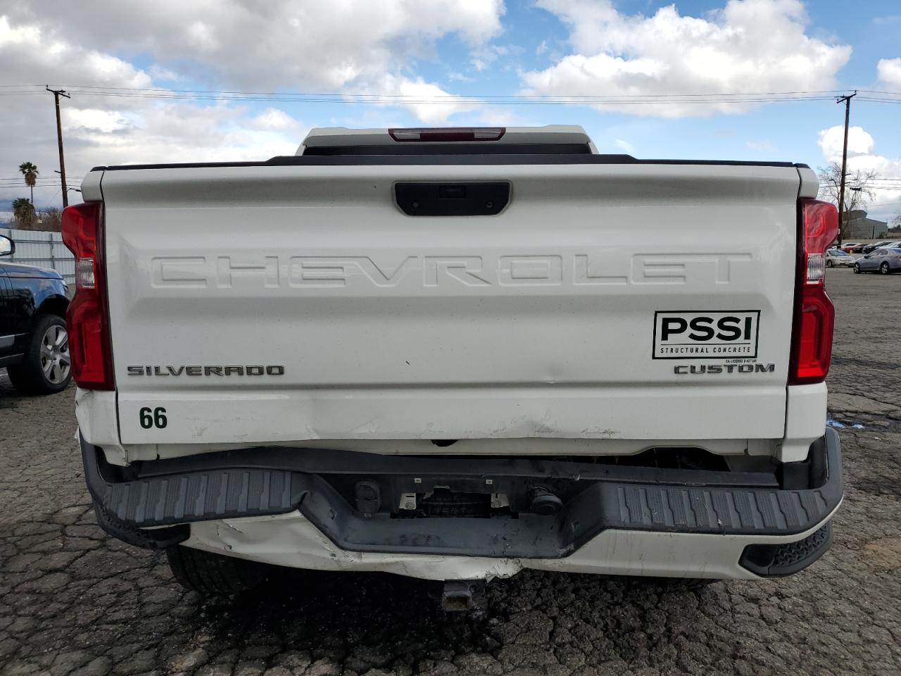 2021 Chevrolet Silverado - Image 6