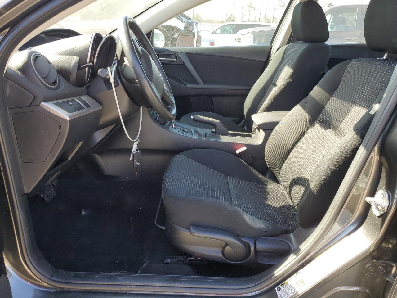 2012 Mazda 3 - Image 7
