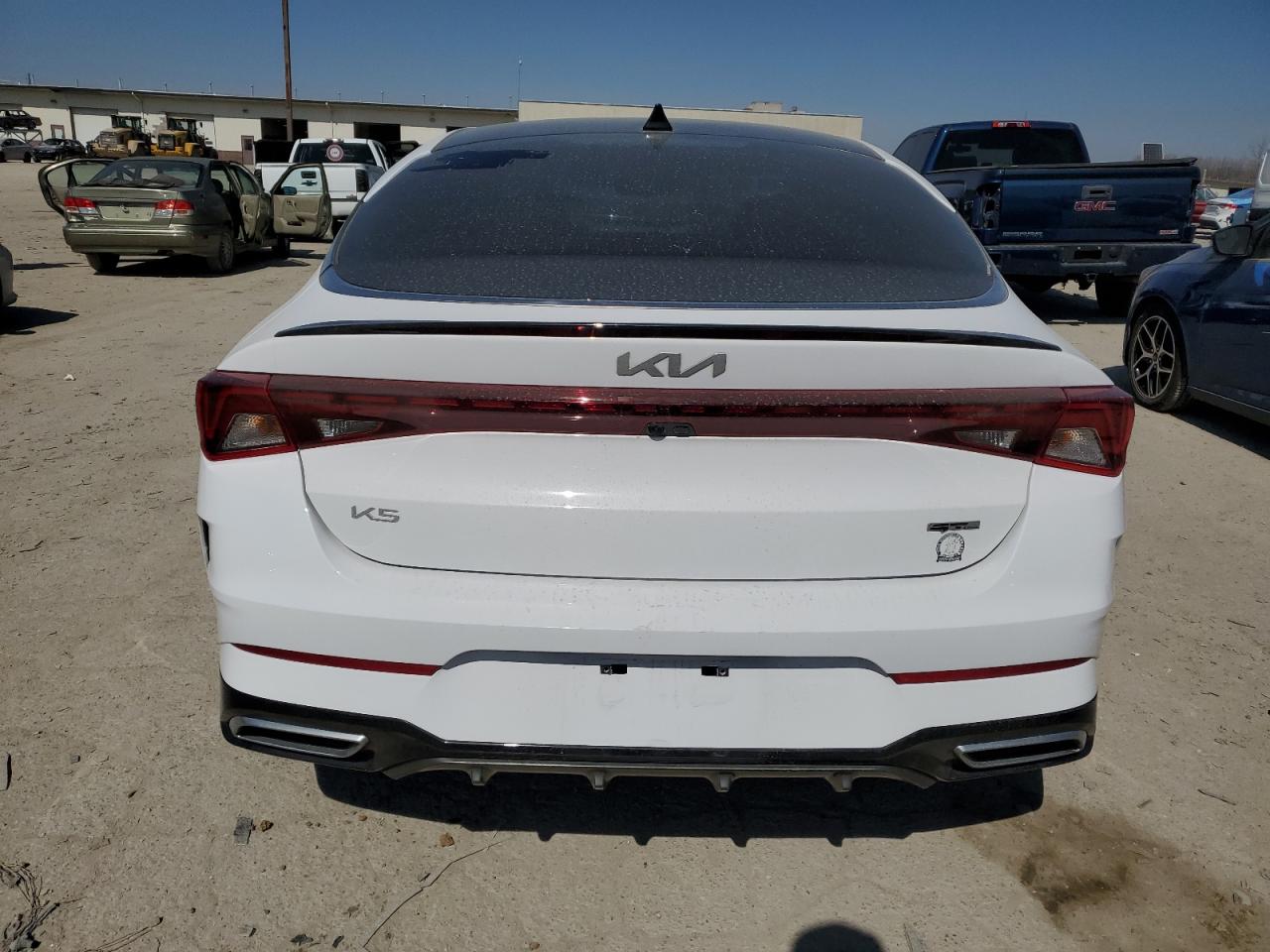 2023 Kia K5 - Image 6