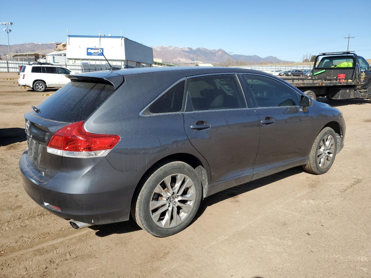2011 Toyota Venza - Image 3