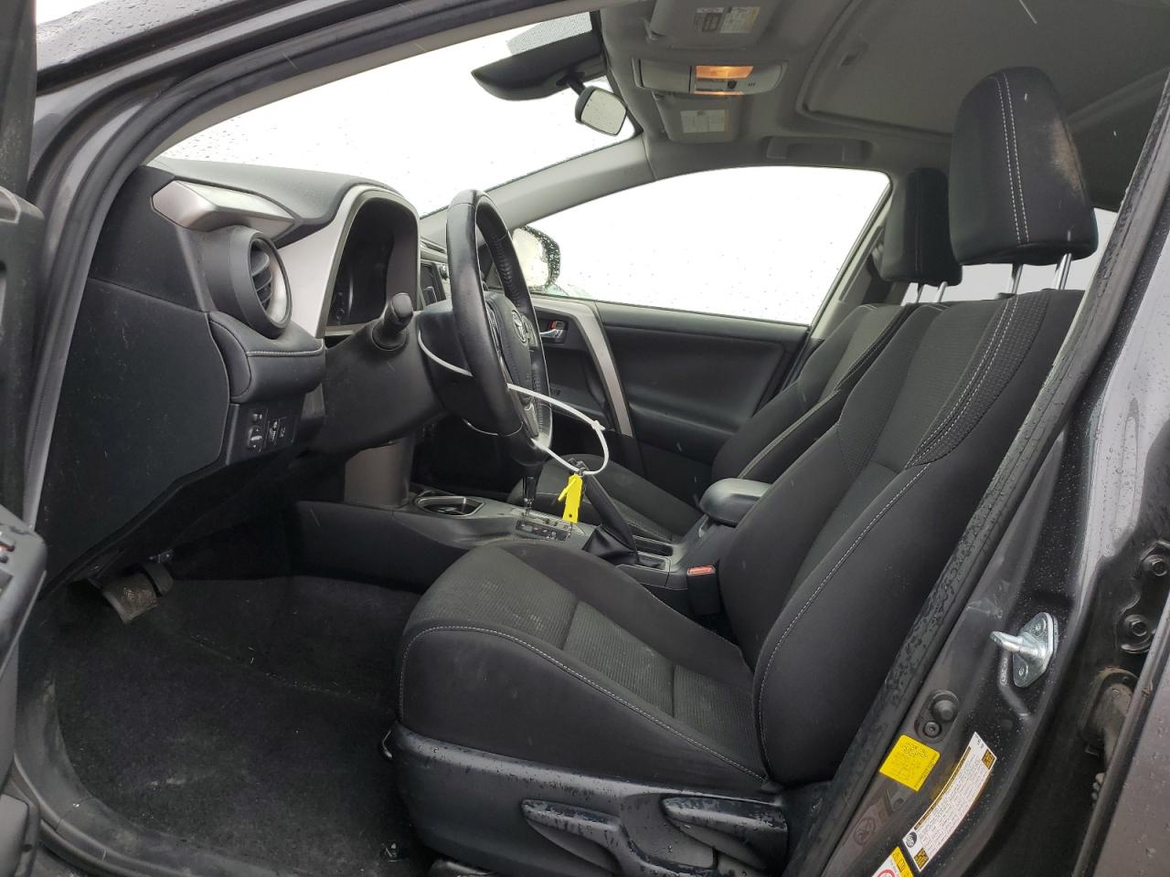 2018 Toyota RAV 4 - Image 7