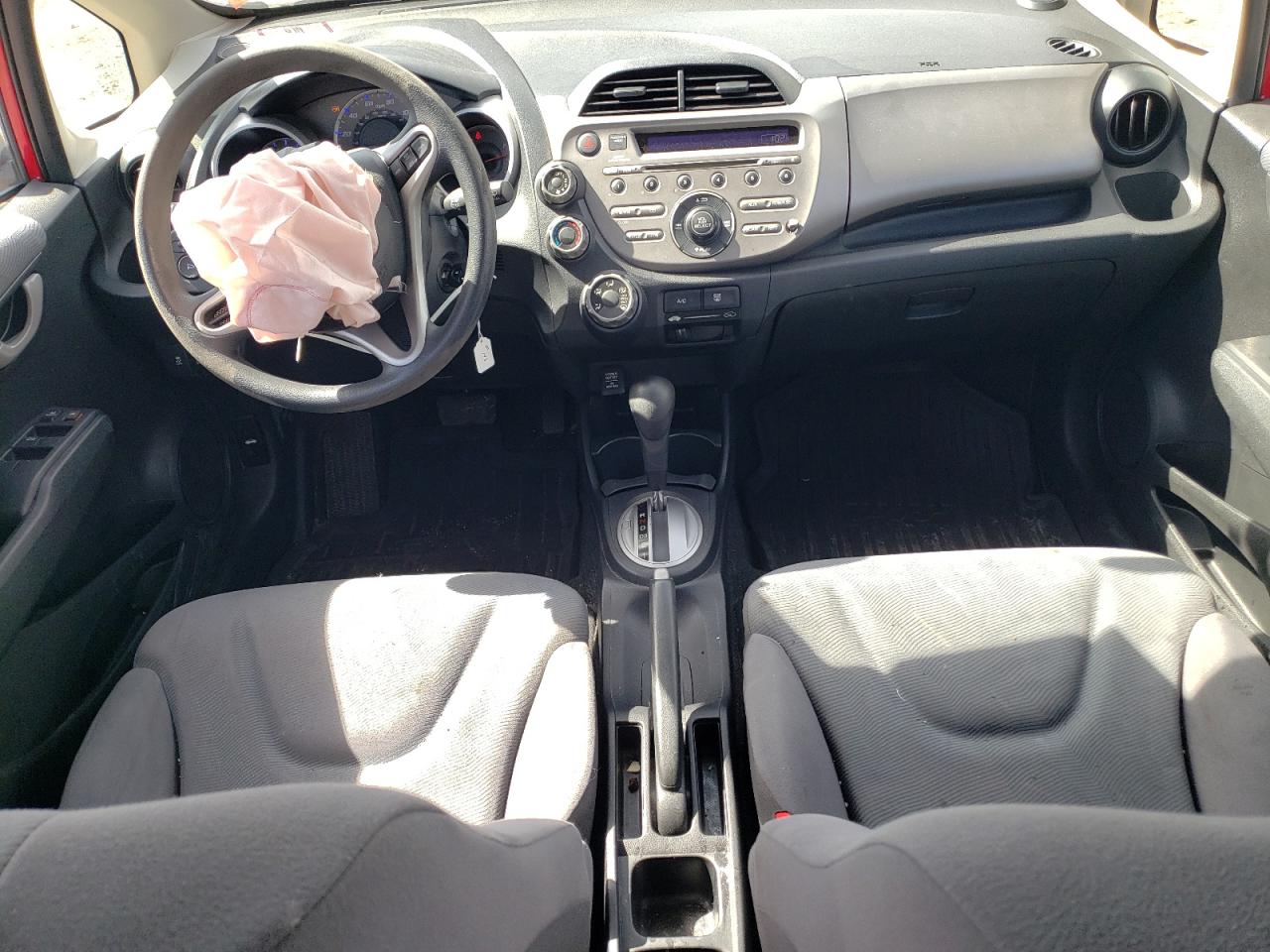 2013 Honda Fit VIN: JHMGE8H38DC042707 Lot: 49737555