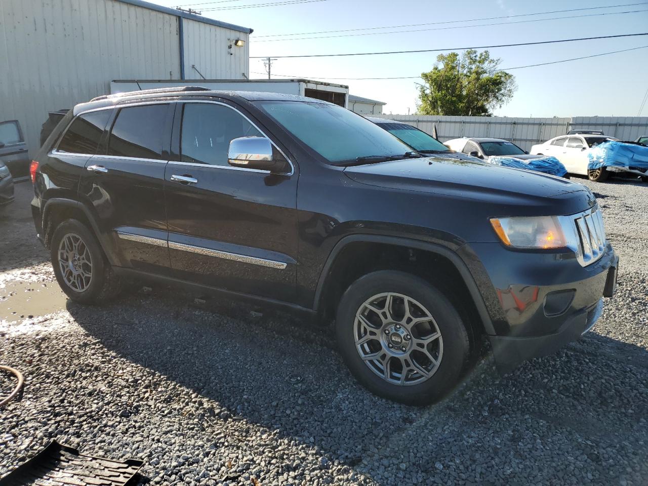 2013 Jeep Grand Cherokee - Image 4