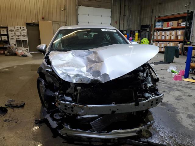  CHEVROLET CRUZE 2019 Srebrny