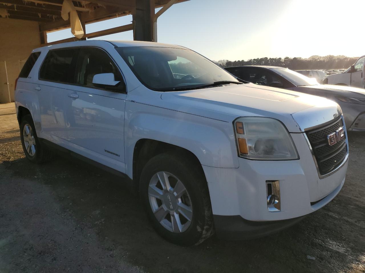 2011 GMC Terrain - Image 4
