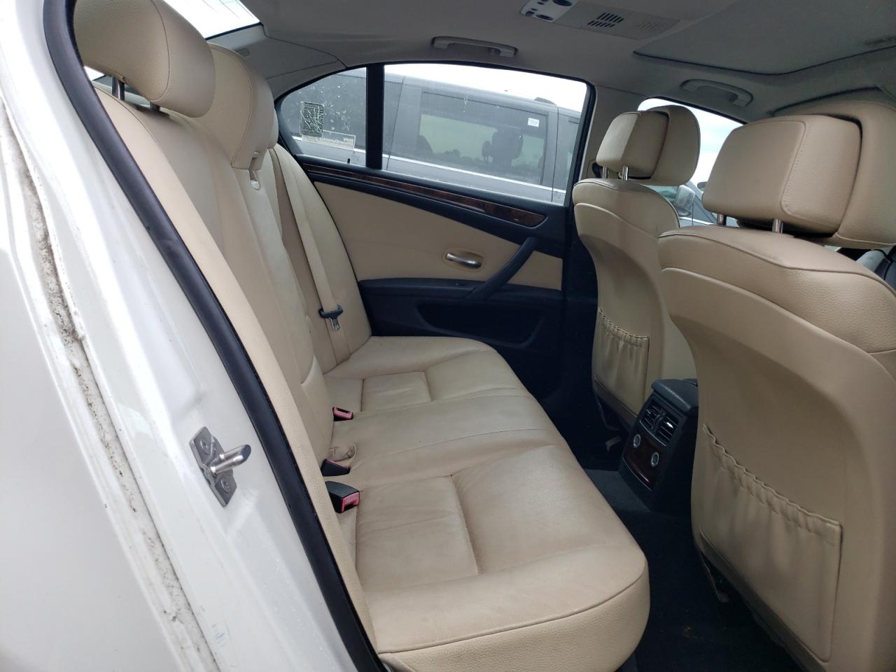 2010 BMW 5er - Image 10