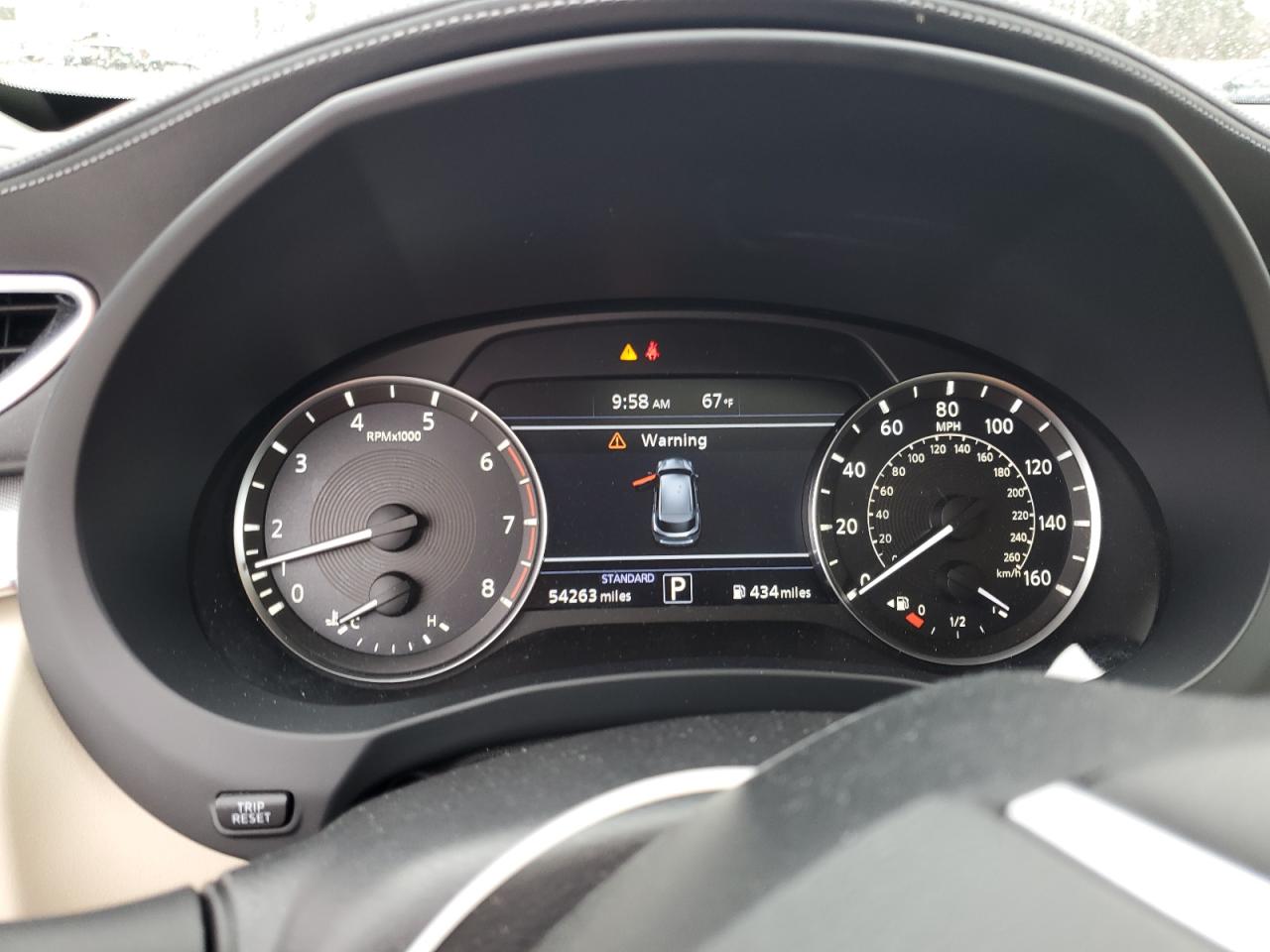 2019 Infiniti QX50 - Image 9