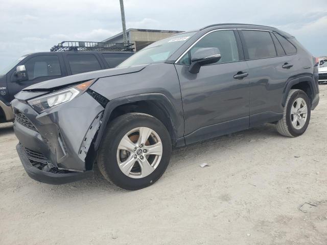 TOYOTA RAV4 XLE 2021