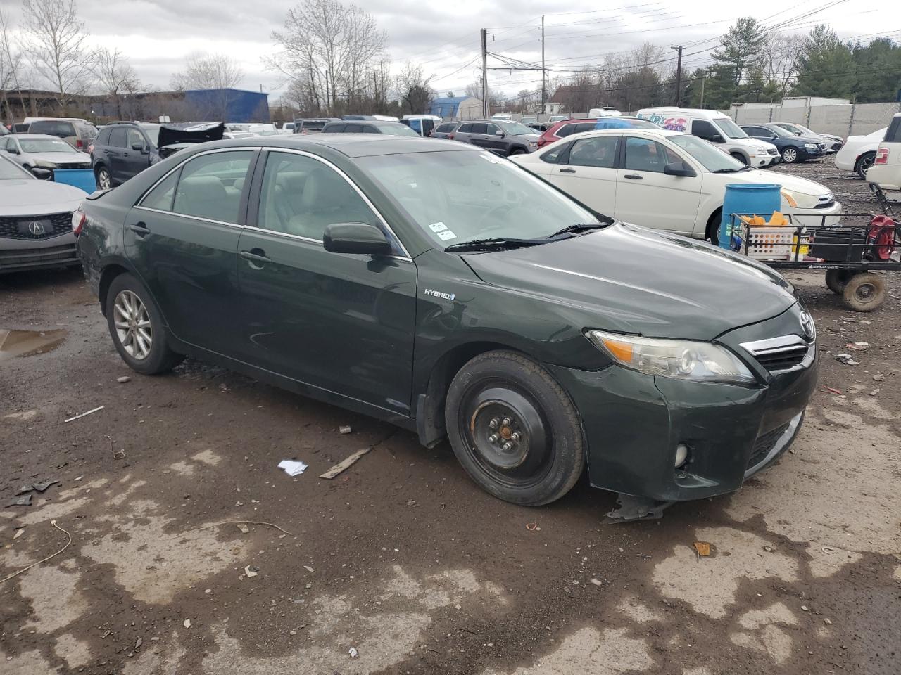 2010 Toyota Camry - Image 4