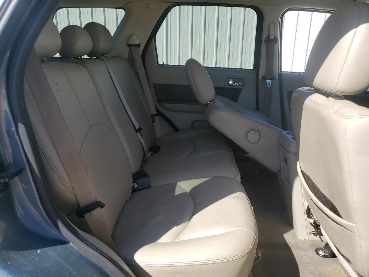 2010 Mercury Mariner - Image 12