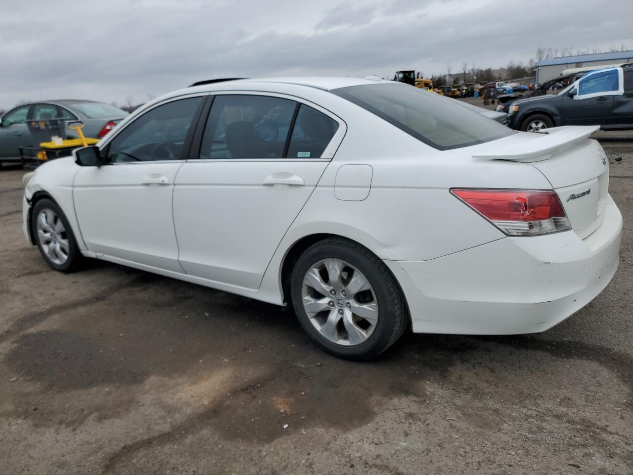 2008 Honda Accord - Image 2