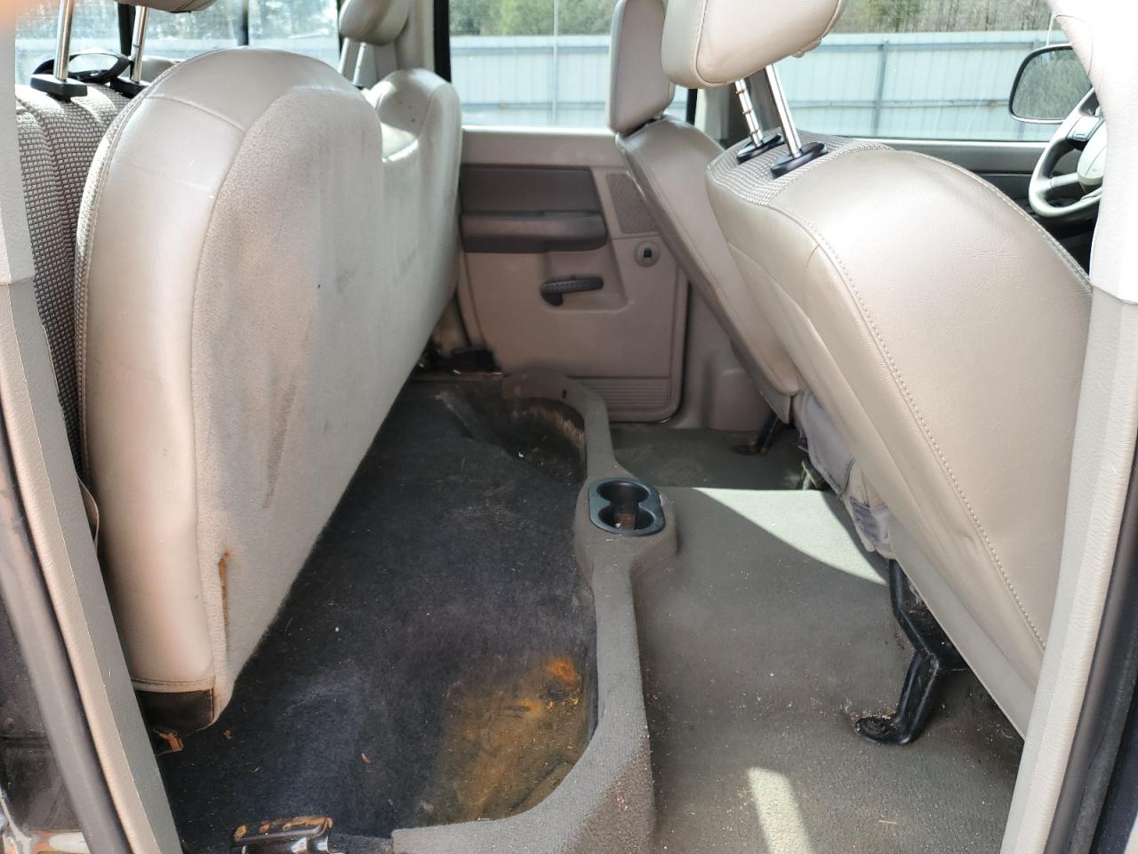 2008 Dodge RAM - Image 10