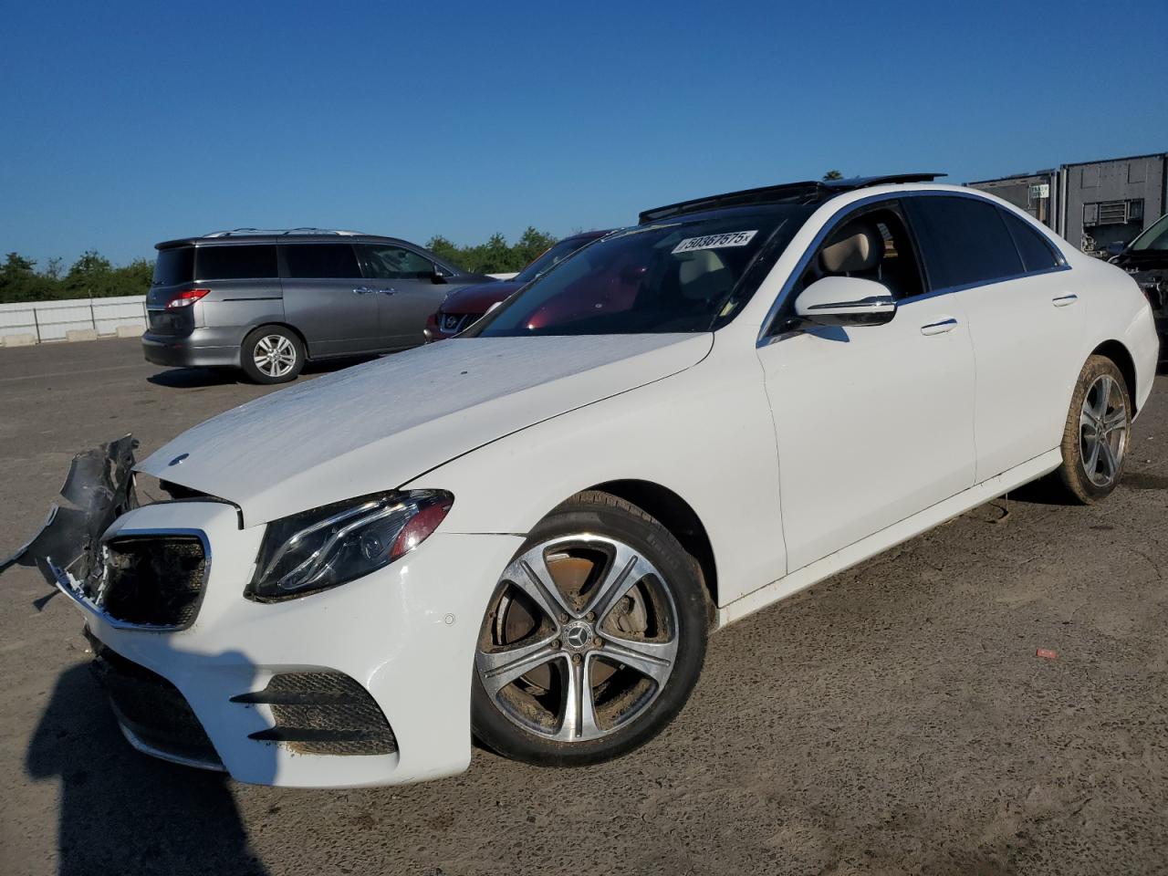 2018 Mercedes-Benz E 300 na sprzedaż w Fresno, CA - All Over