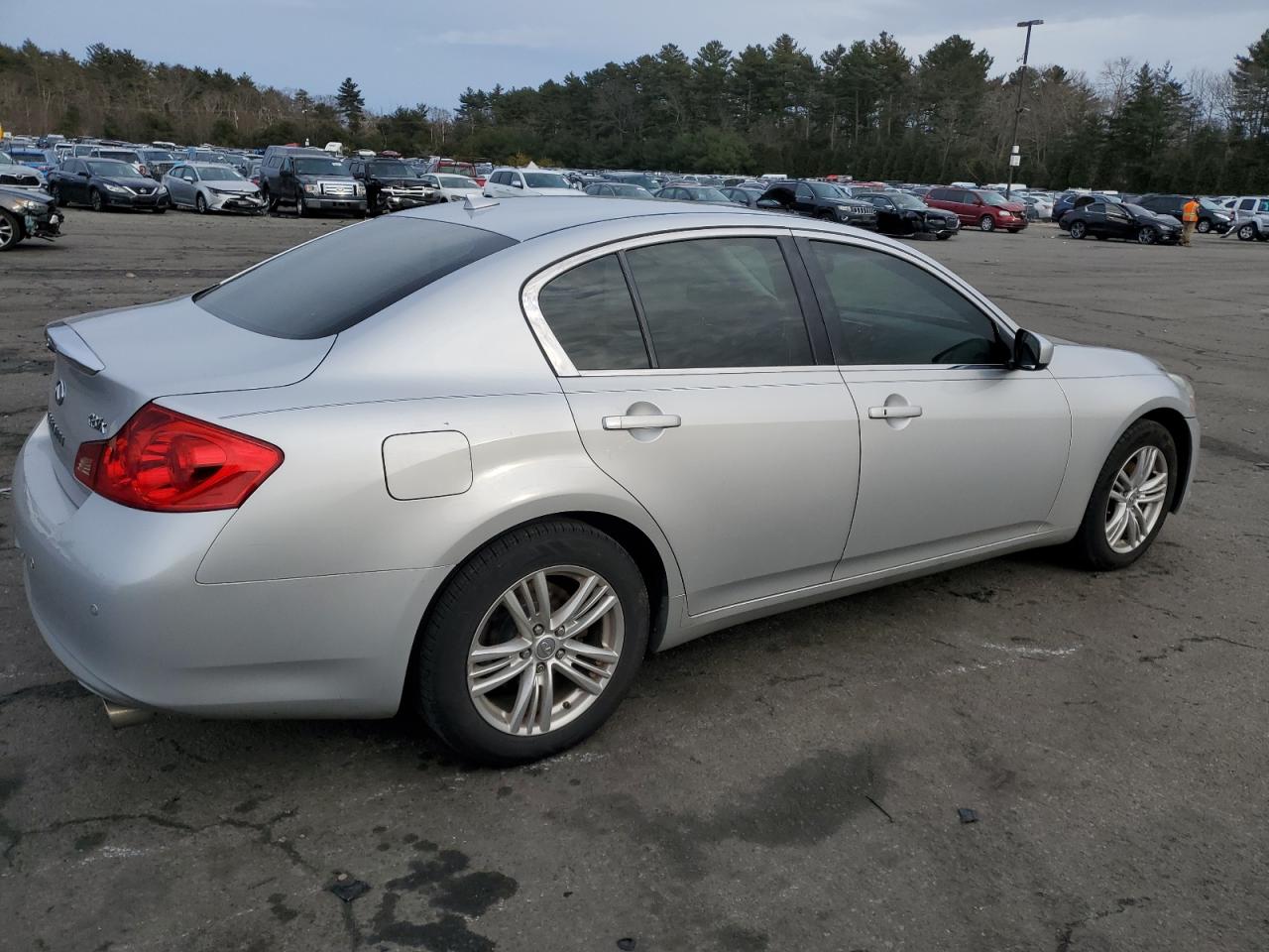 2013 Infiniti G - Image 3