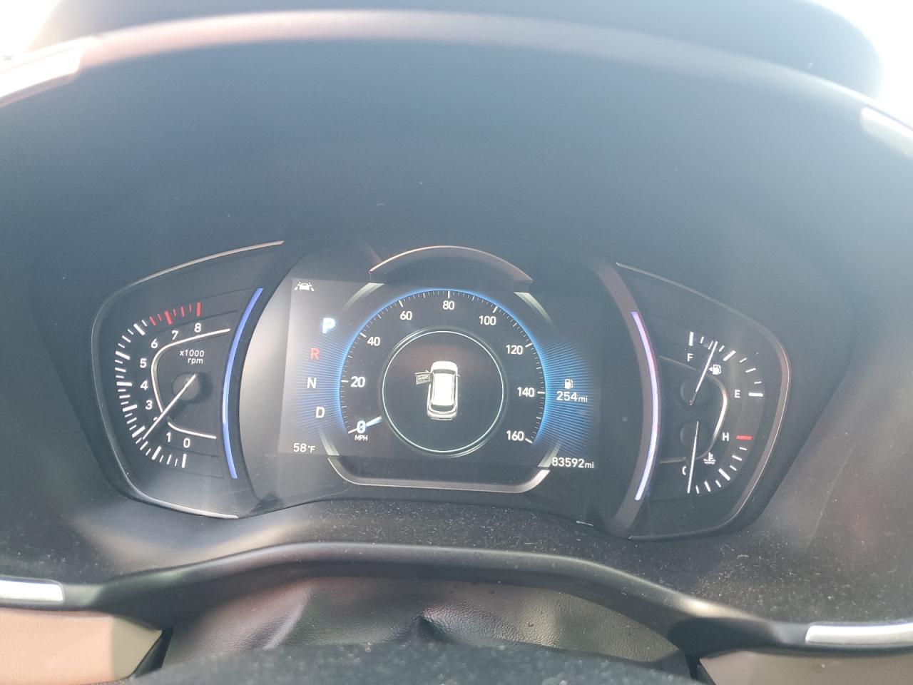 2019 Hyundai Santa Fe - Image 9