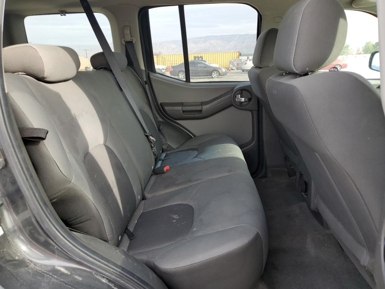 2009 Nissan XTerra - Image 12