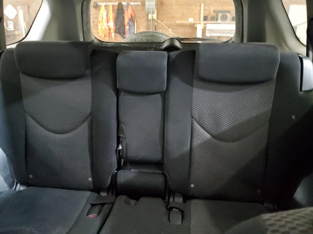 2006 Toyota RAV 4 - Image 10