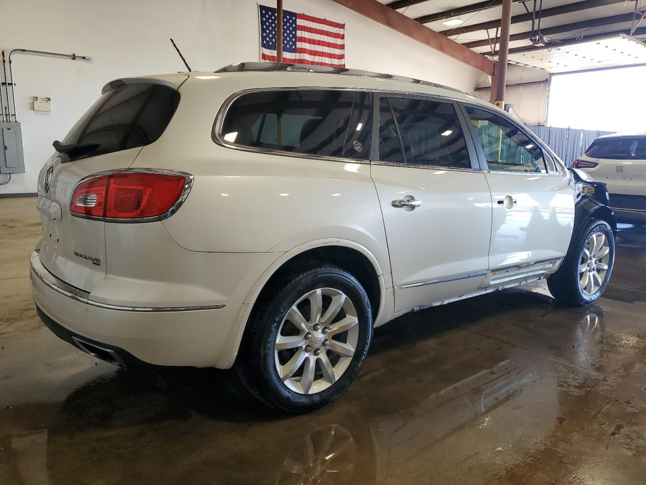 2015 Buick Enclave - Image 3