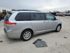 2014 Toyota Sienna Xle للبيع في Cicero، IN - Front End