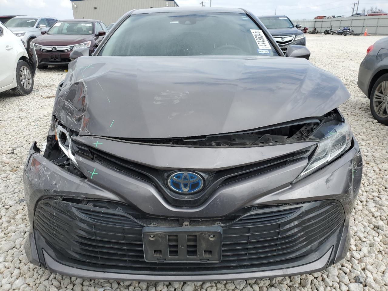 2019 Toyota Camry - Image 11