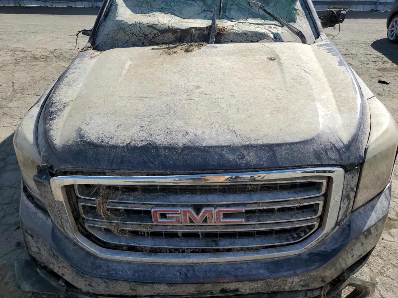 2015 GMC Yukon - Image 12