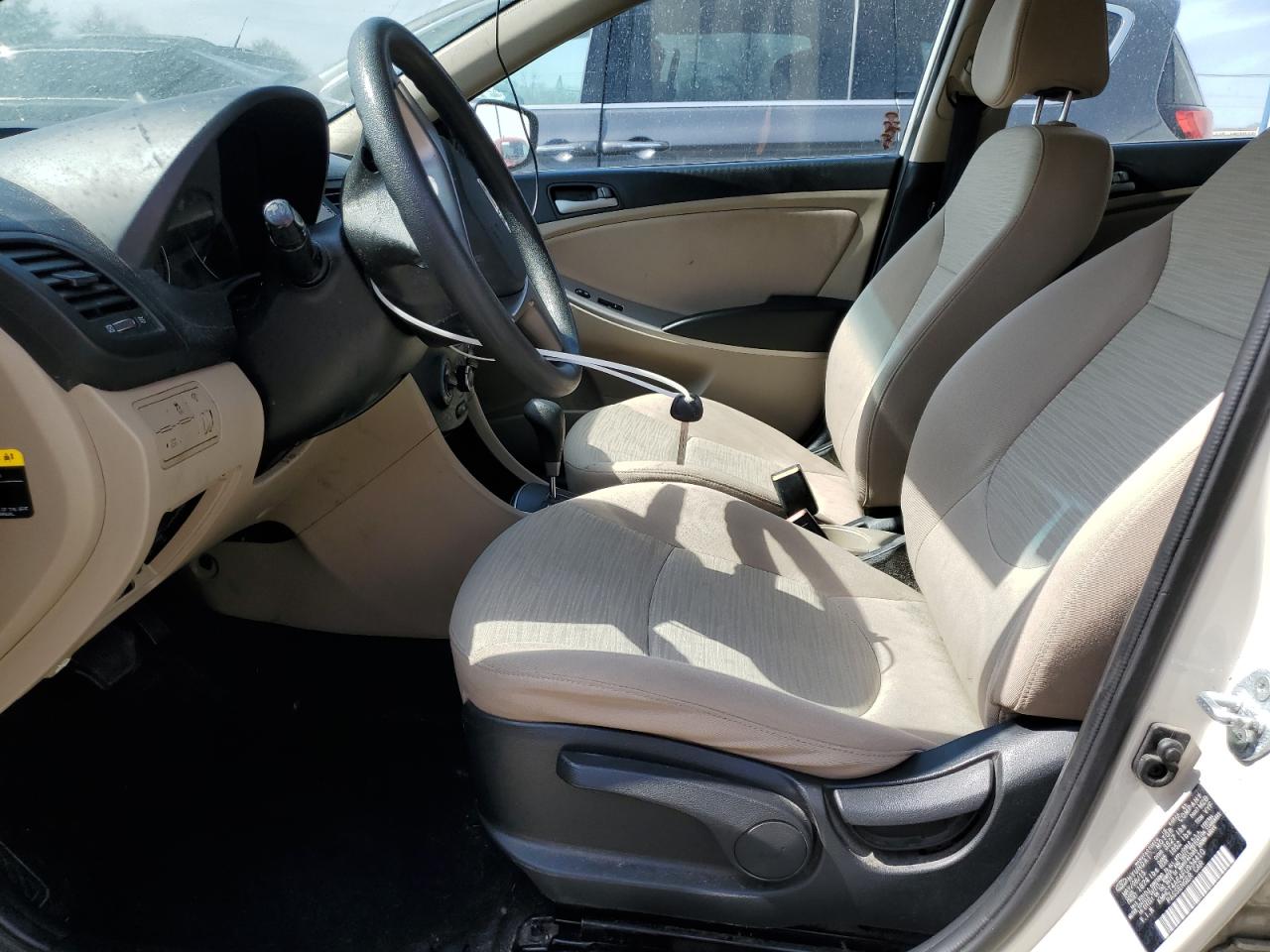 2015 Hyundai Accent - Image 7