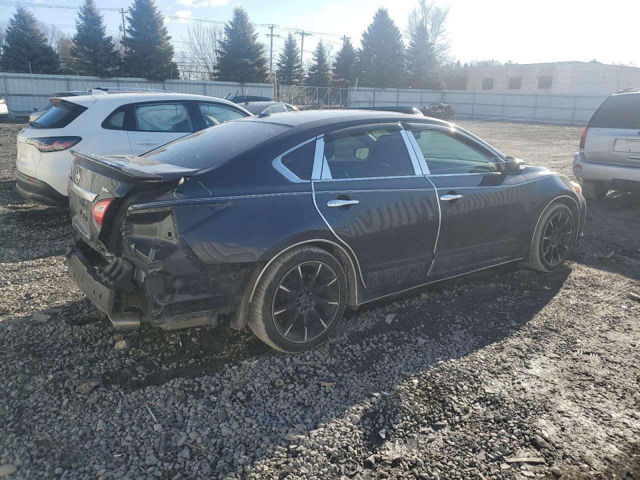 2016 Nissan Altima - Image 3