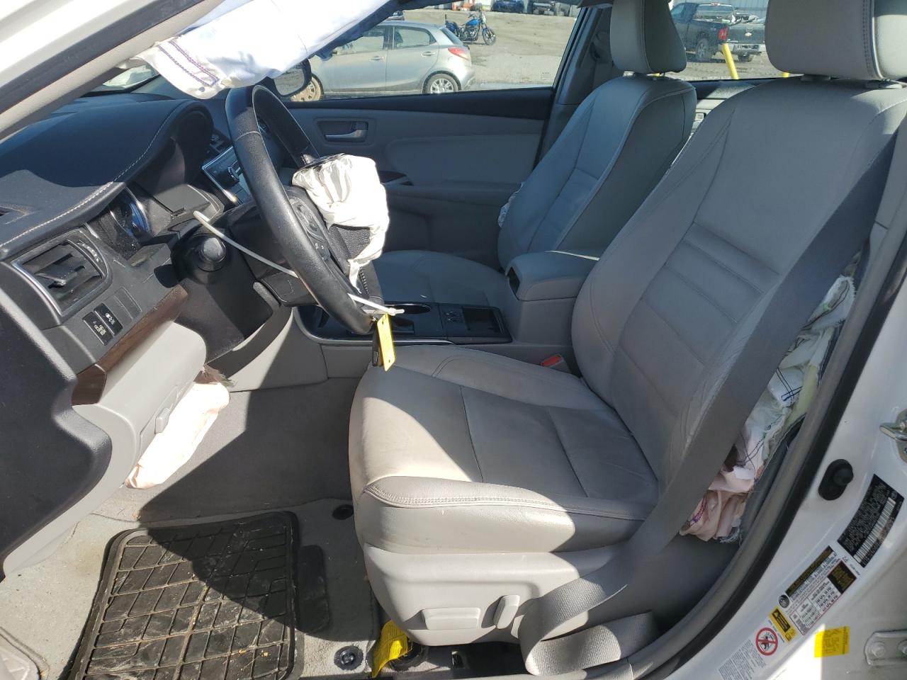 2016 Toyota Camry - Image 7