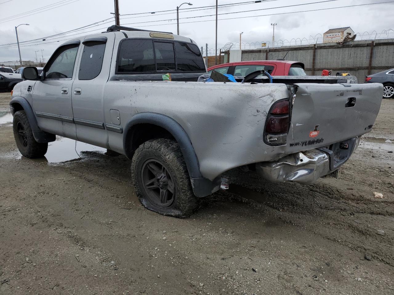 2002 Toyota Tundra - Image 2