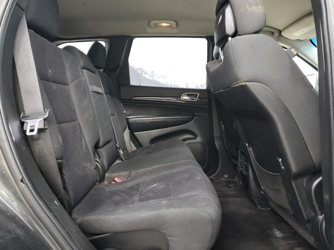 2011 Jeep Grand Cherokee - Image 10