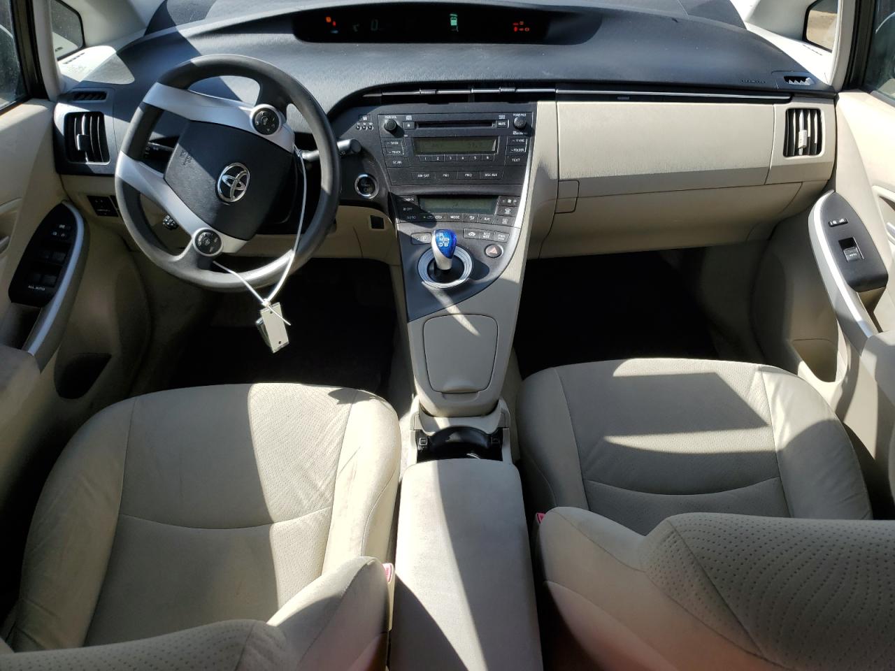 2010 Toyota Prius - Image 8