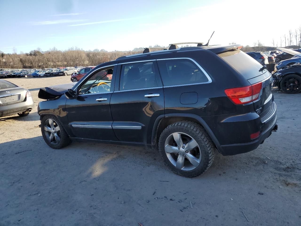 2013 Jeep Grand Cherokee - Image 2