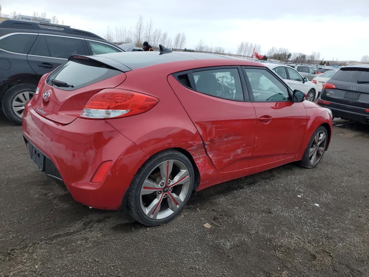 2016 Hyundai Veloster - Image 3