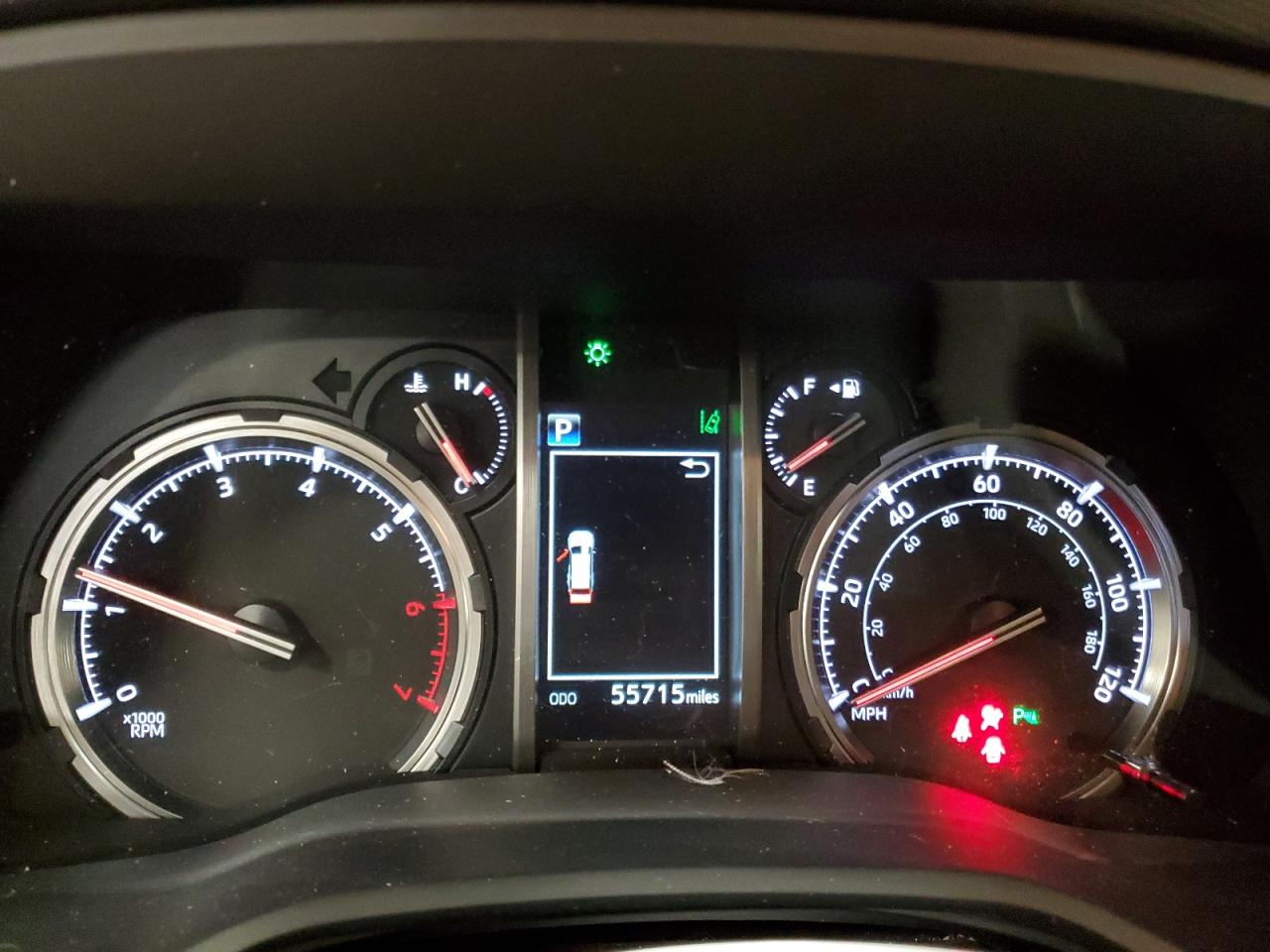 2022 Toyota 4Runner - Image 9