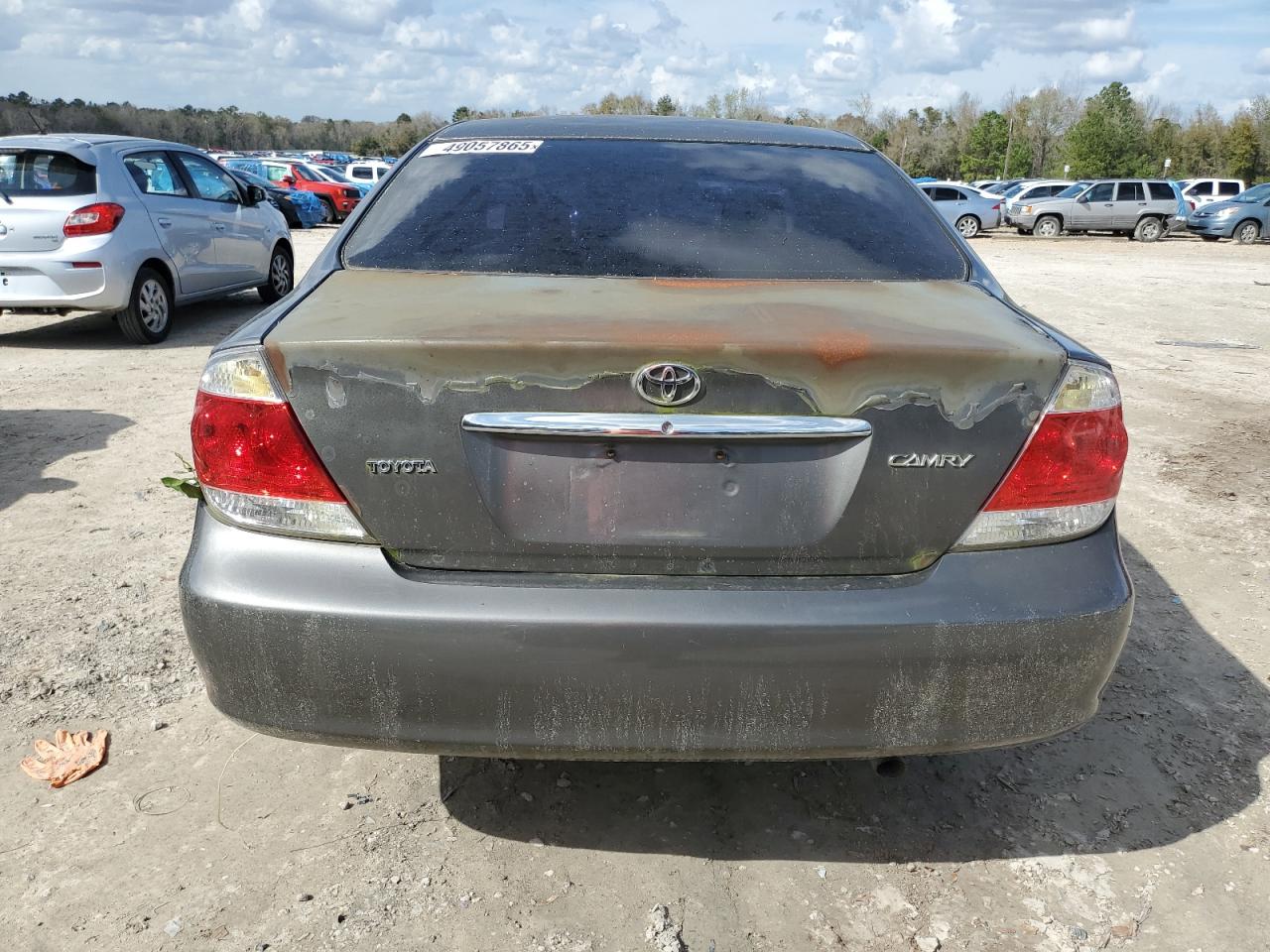 2005 Toyota Camry - Image 6