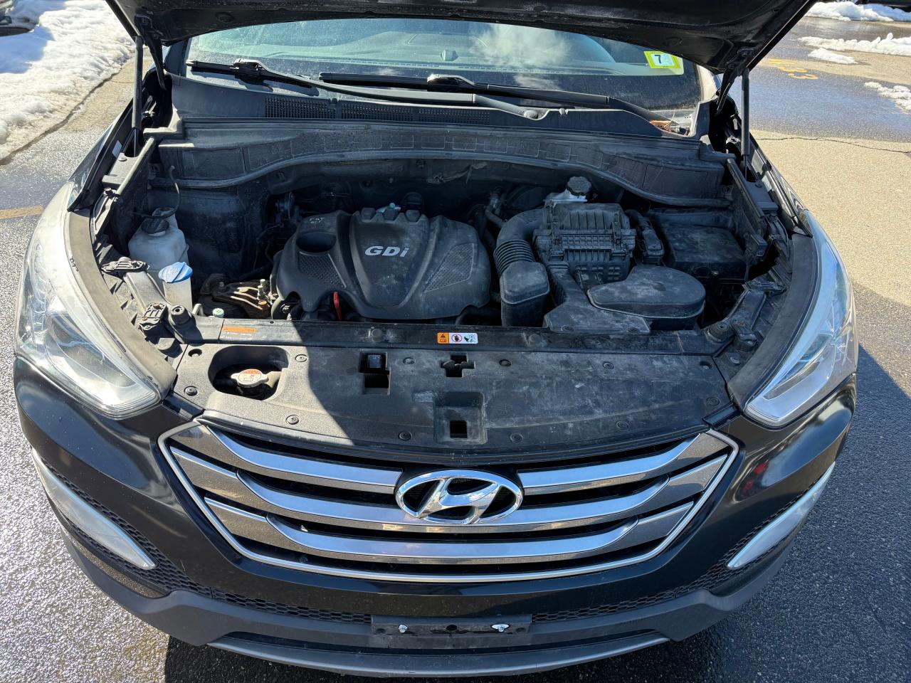 2016 Hyundai Santa Fe - Image 7