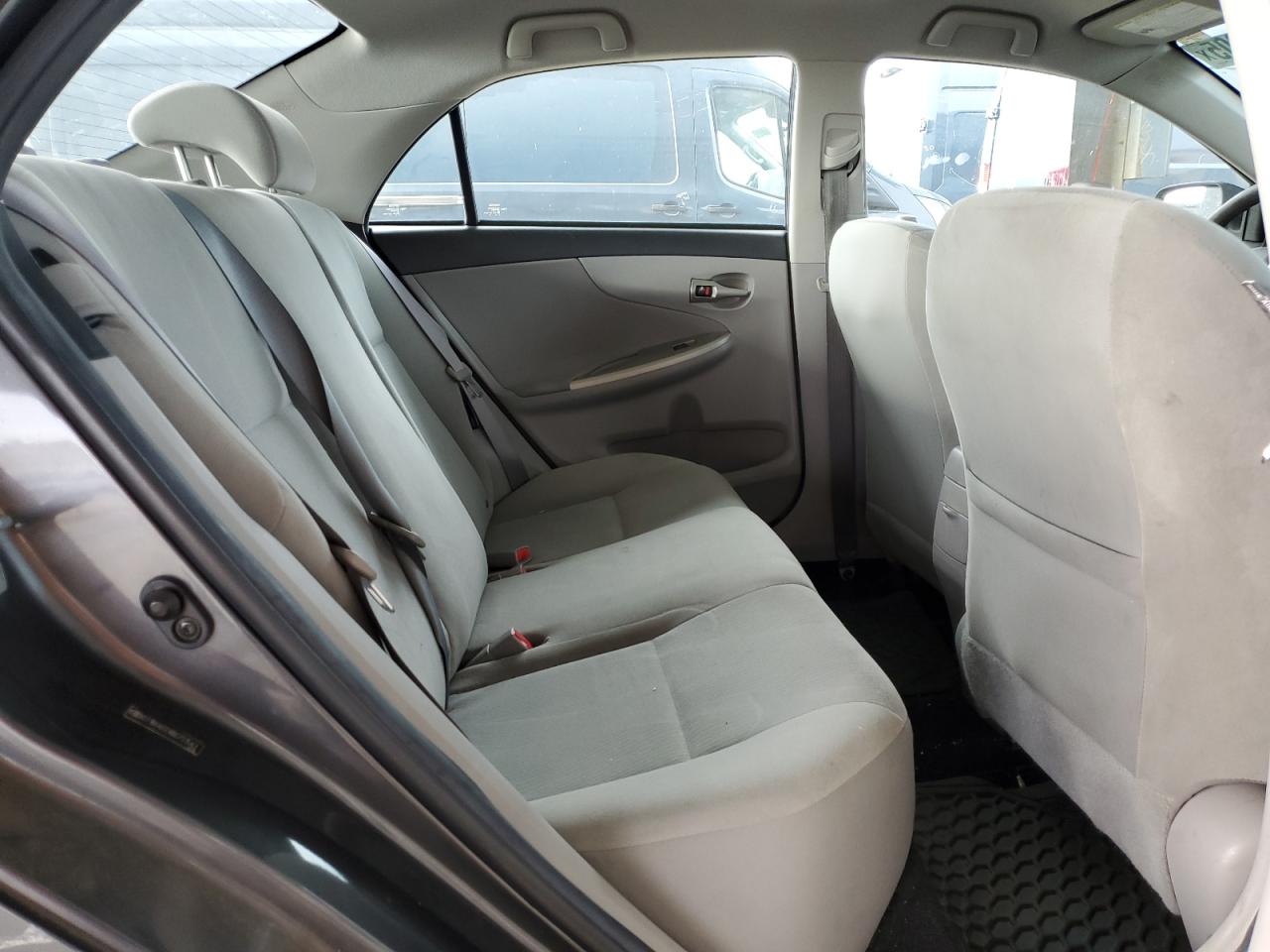 2011 Toyota Corolla - Image 10