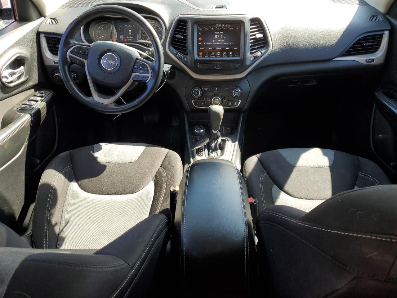 2014 Jeep Grand Cherokee - Image 8